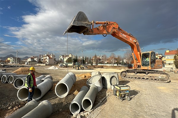 Necmettin Erbakan Caddesi’nin altyapısı tamamlanıyor