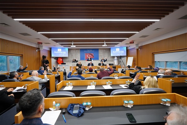 Çalık: “Beylikdüzü’nde büyük işlere imza attık”