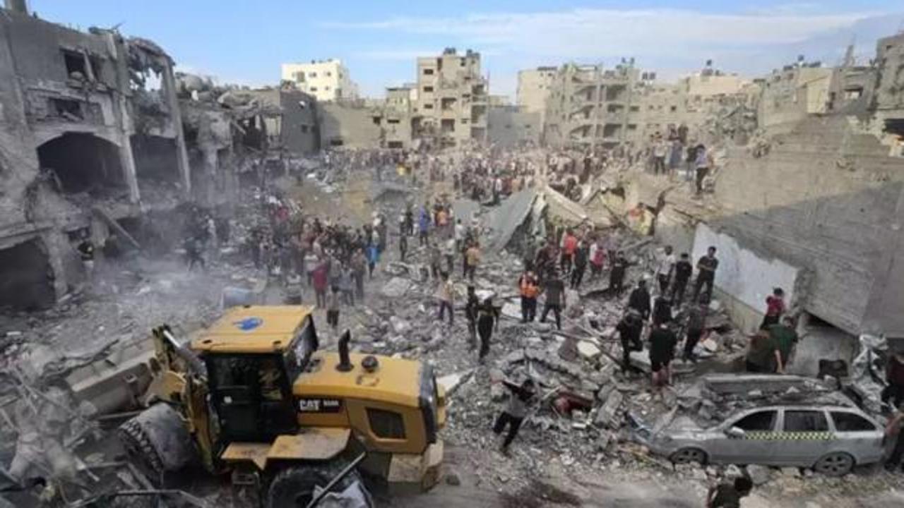 İsrail gazetecileri de hedef aldı. Mülteci kampına saldırdı