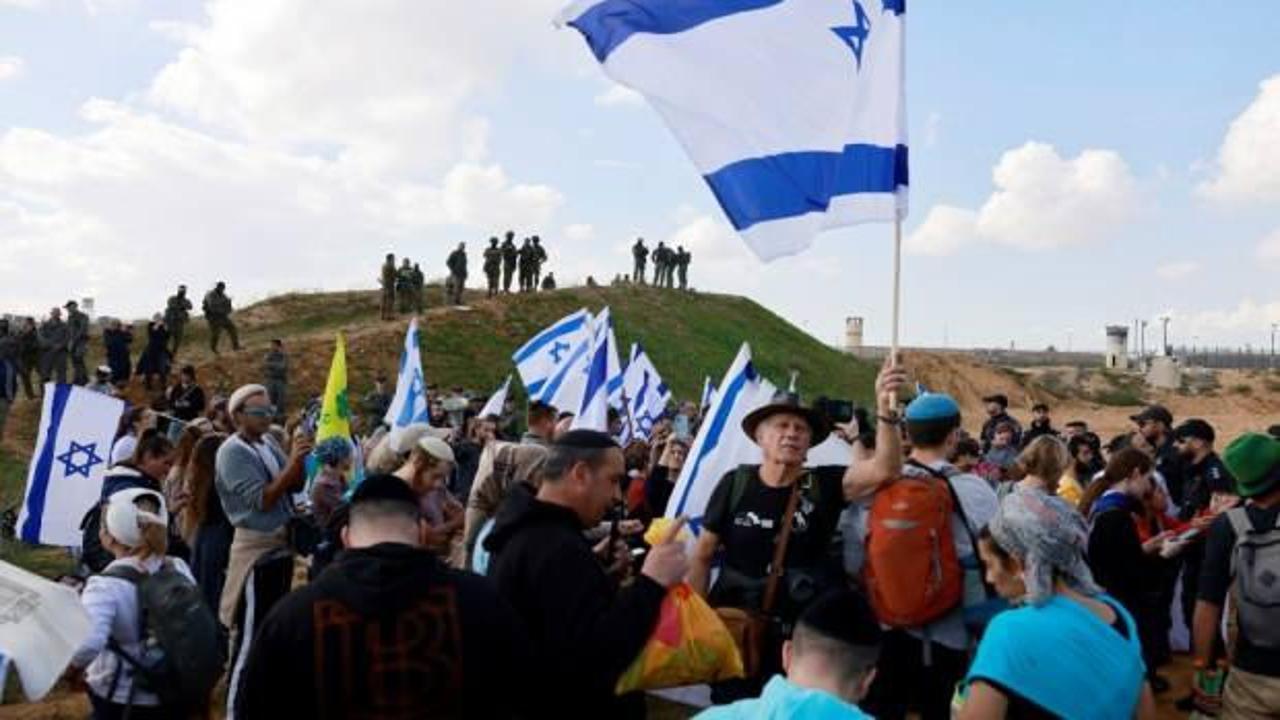 Kıtlığa sürüklenen Gazze’ye yardımları engellemek için gösteri yaptılar