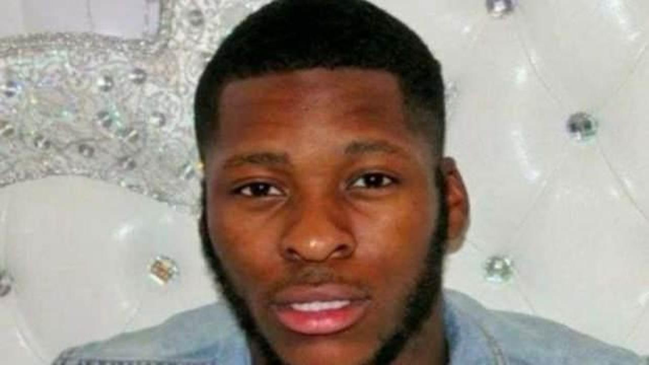 Siyahi genci copla döven polisler için karar verildi