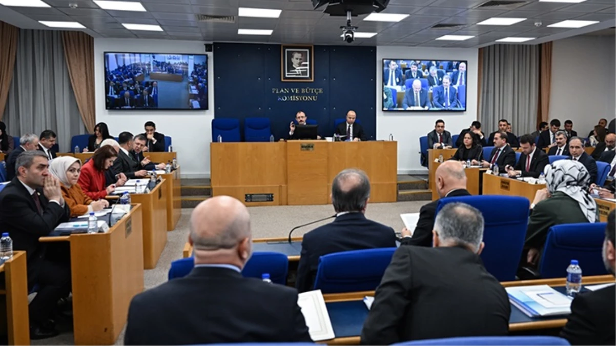 Emekliye ek zam önergesi TBMM plan ve Bütçe Komisyonu’nda kabul edildi