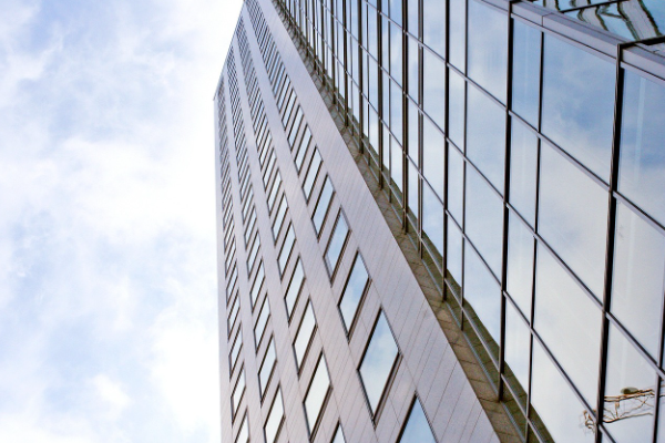 Bakan Bolat, 7. Dönem Türkiye 100 Ödül Töreni’ne katıldı