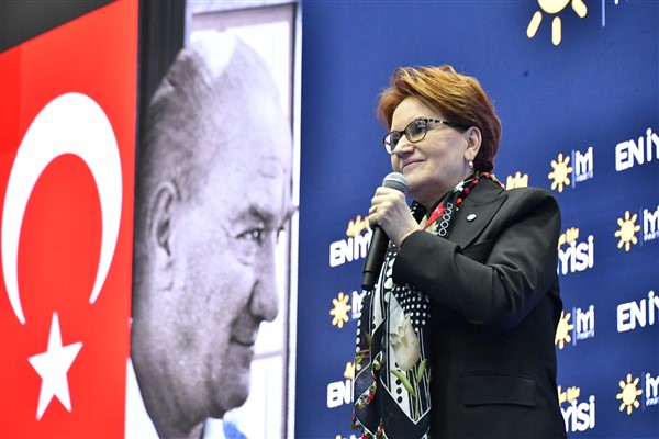 Akşener: “Belediye başkanlarımız inşallah seçilecek ve sizin paralarınızı size kullanacak”