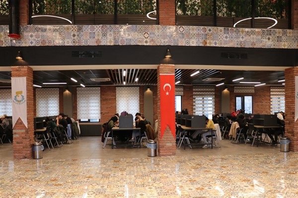 Haliliye’de kütüphaneler gençlerin adresi oldu