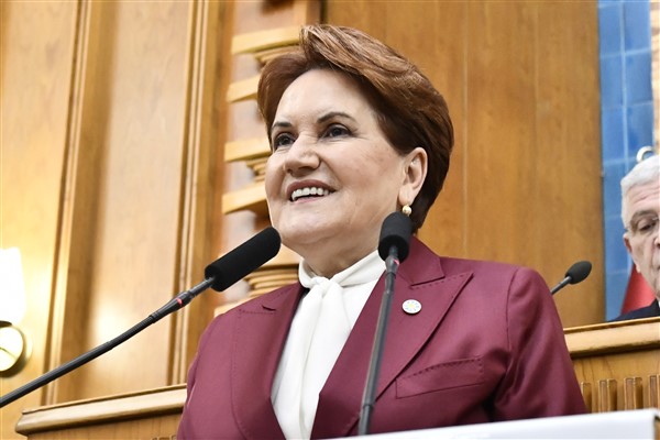 Akşener: “Tüm emekli maaşlarına seyyanen 11 bin lira zam yapın”