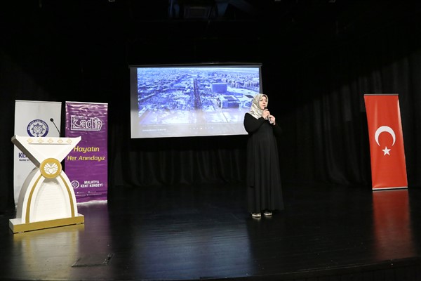 Malatya Kent Konseyi Kadın Meclisi “Soğuk Fay” Belgeseli programına katıldı