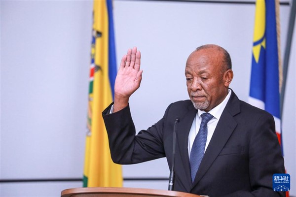 Xi Jinping, Namibya’nın yeni cumhurbaşkanı Mbumba’yı tebrik etti