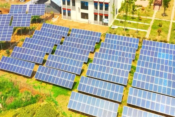 Yeşil dönüşüm ilerledikçe Çin’in yeni enerji kurulu kapasitesi rekor seviyeye ulaştı