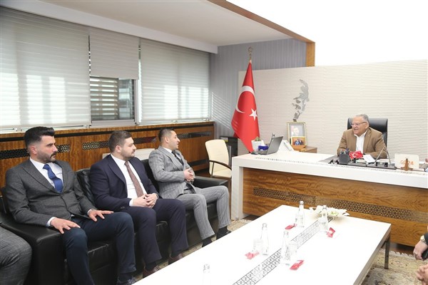 Başkan Büyükkılıç’a Ülkü Ocakları’ndan ziyaret