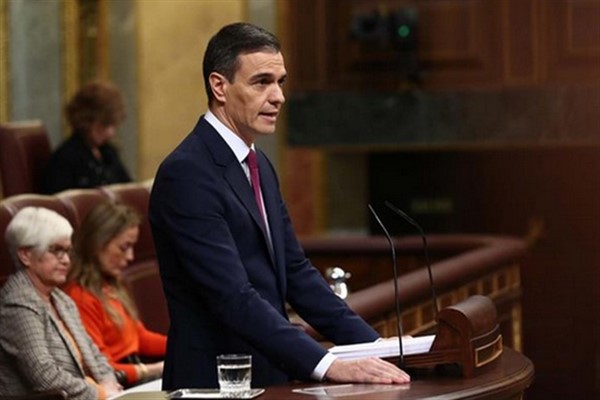 Sanchez: “Birlik, Putin’e karşı en iyi silahımız olmaya devam ediyor”