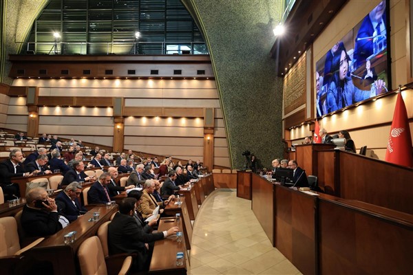 İmamoğlu: “50 yıllık mülkiyet sorununu çözdük”