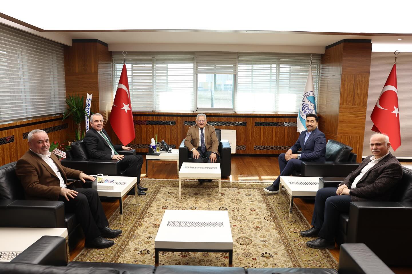 Başkan Büyükkılıç, STK temsilcileri ile bir araya geldi