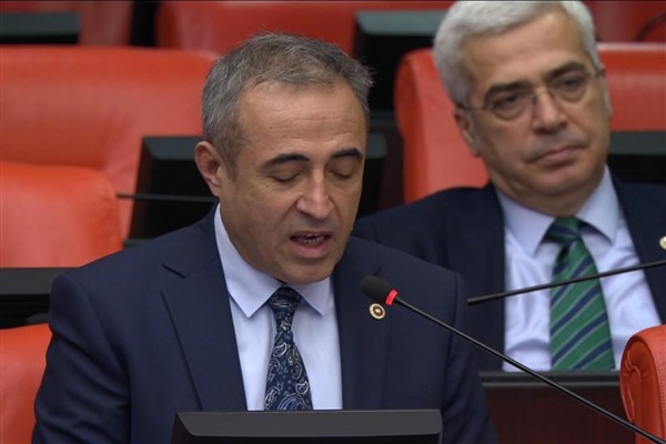 DEVA Partili Karatutlu: “Kurtuluşumuzda hükümetten bir bakan bile göremedik”