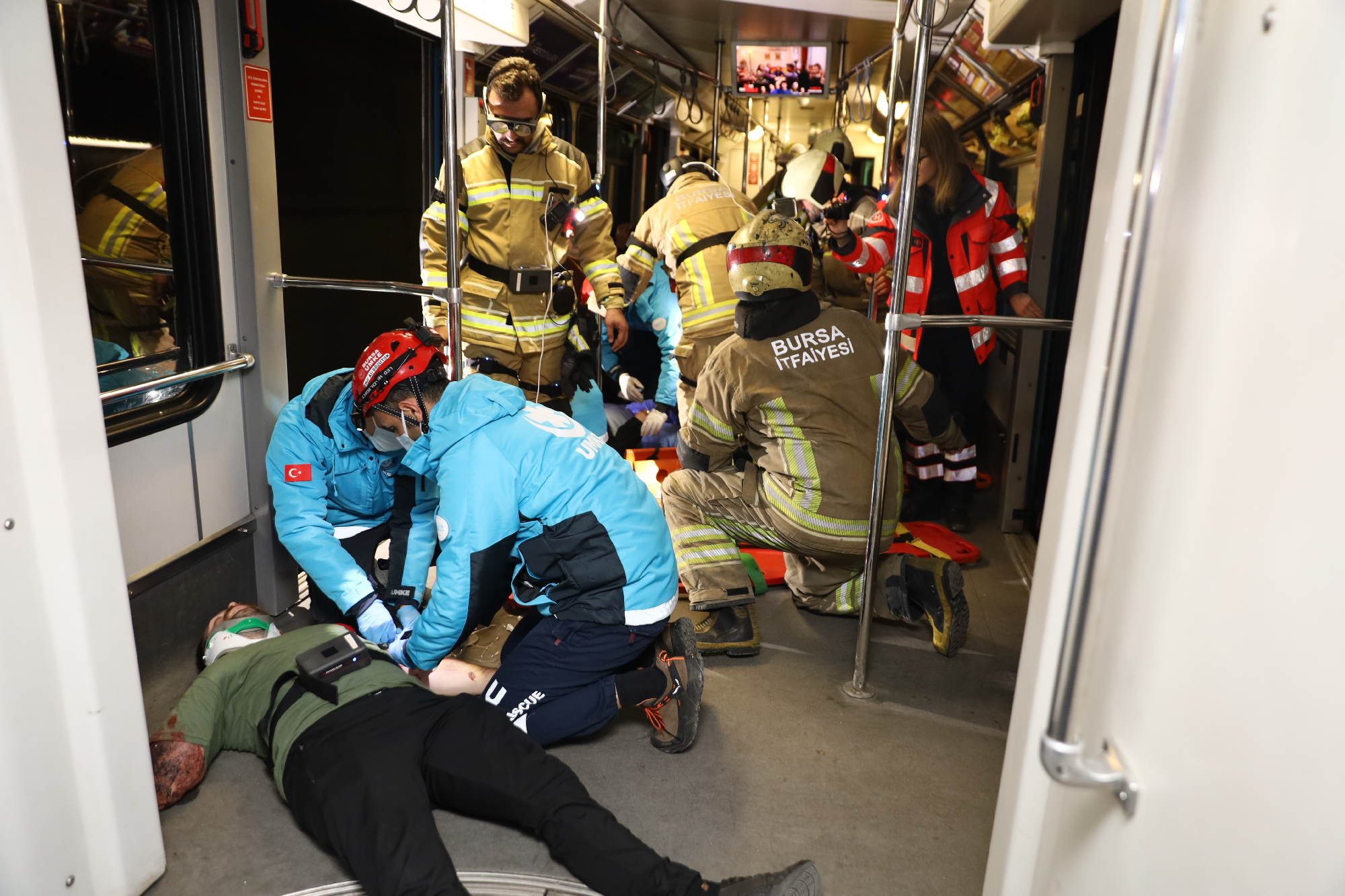 Bursa’da ‘Team Aware’ projesi kapsamında tatbikat yapıldı