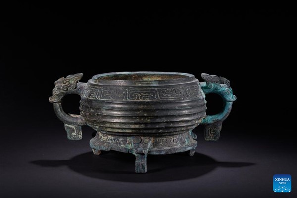 40 yıl önce çalınan antik bronz eser, Çin’e iade edildi