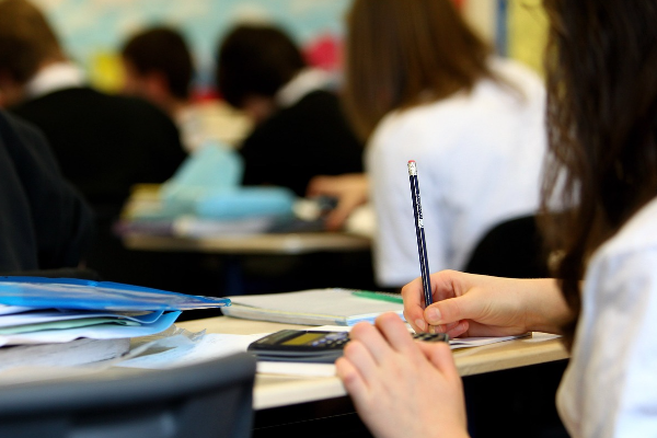 Bakan Tekin: “Eğitim ailesi olarak var gücümüzle çalışıyoruz”