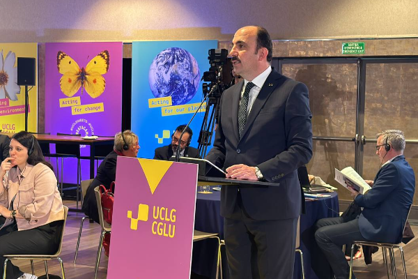 Başkan Altay: ”Dünyanın her yerinde acı çeken insanların sesi olmalıyız”