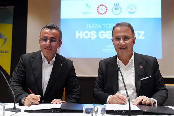 Çalık: “Hiçbir yol arkadaşımızı enflasyona ezdirmeyeceğiz”