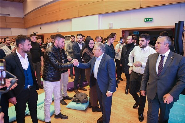 Başkan Büyükkılıç, “Gençlik Aşkıyla Kayseri” adlı programa katıldı