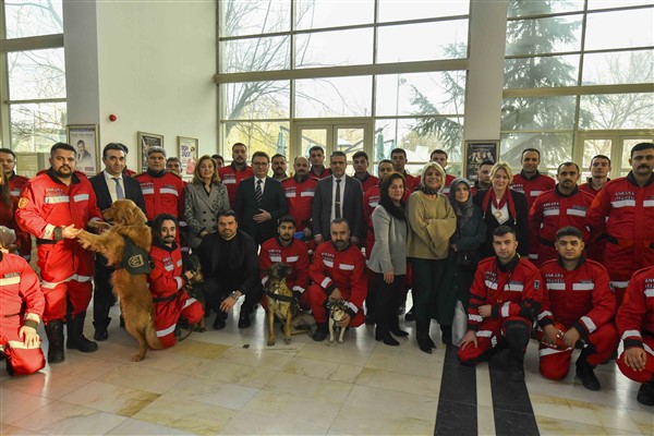 Ankara’da “6 Şubat Depremine Tanık Olanlar Paneli” düzenlendi