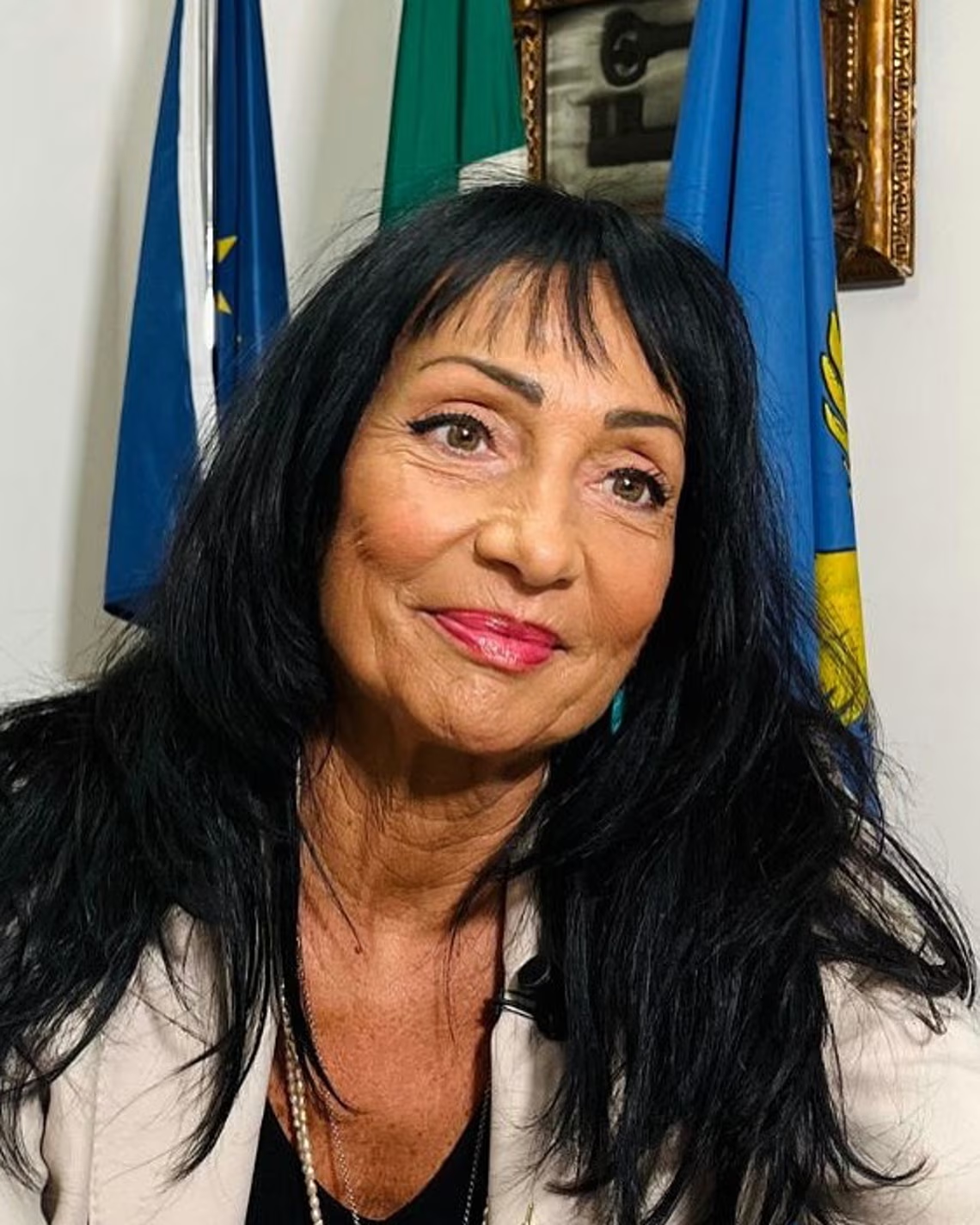 İtalyan kasabasındaki iki kültür merkezinde ibabet yasağı kenti karıştırdı