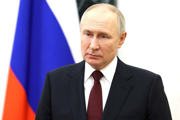 Putin,  Özel Operasyon Kuvvetleri Günü’nü kutladı