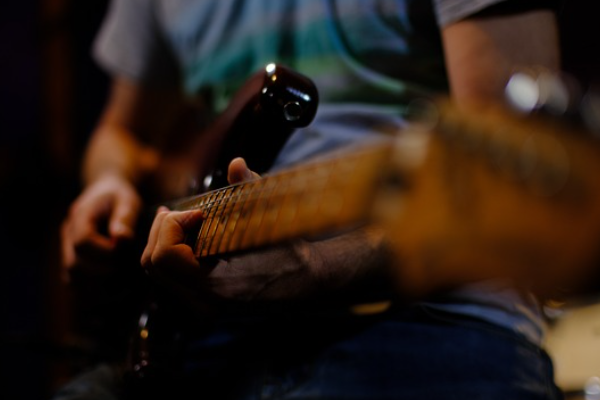 Bakan Uraloğlu, Cem Karaca’yı andı