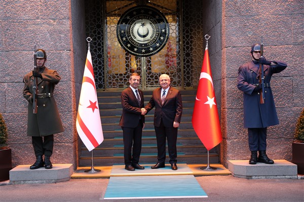 Bakan Güler, KKTC Dışişleri Bakanı Ertuğruloğlu ile bir araya geldi