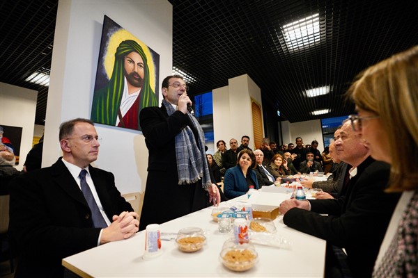 İmamoğlu: “İstanbul’daki insanlara karşı hızır gibi yetişmeye gayret eden bir kulum”