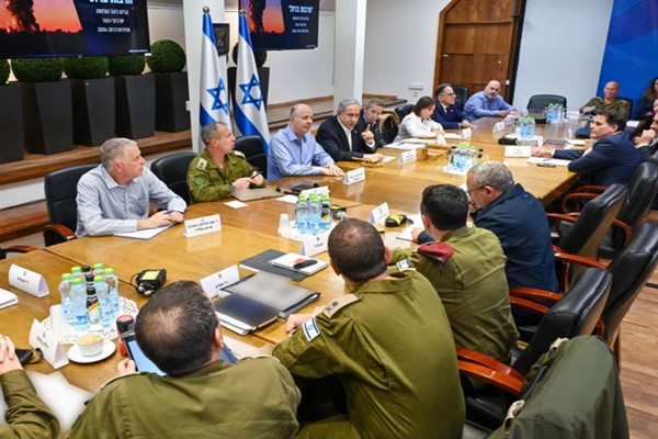 İsrail Savaş Kabinesi Gazze Şeridi’ne insani yardım sağlama planını onayladı