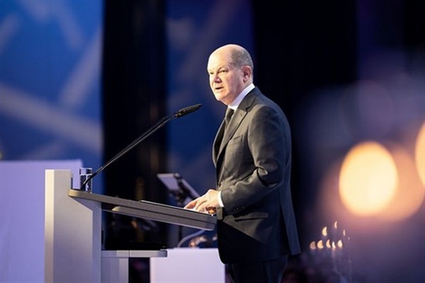 Scholz: “Rusya’nın kazanmasını engellemek için elimizden gelenin en iyisini yapmalıyız”