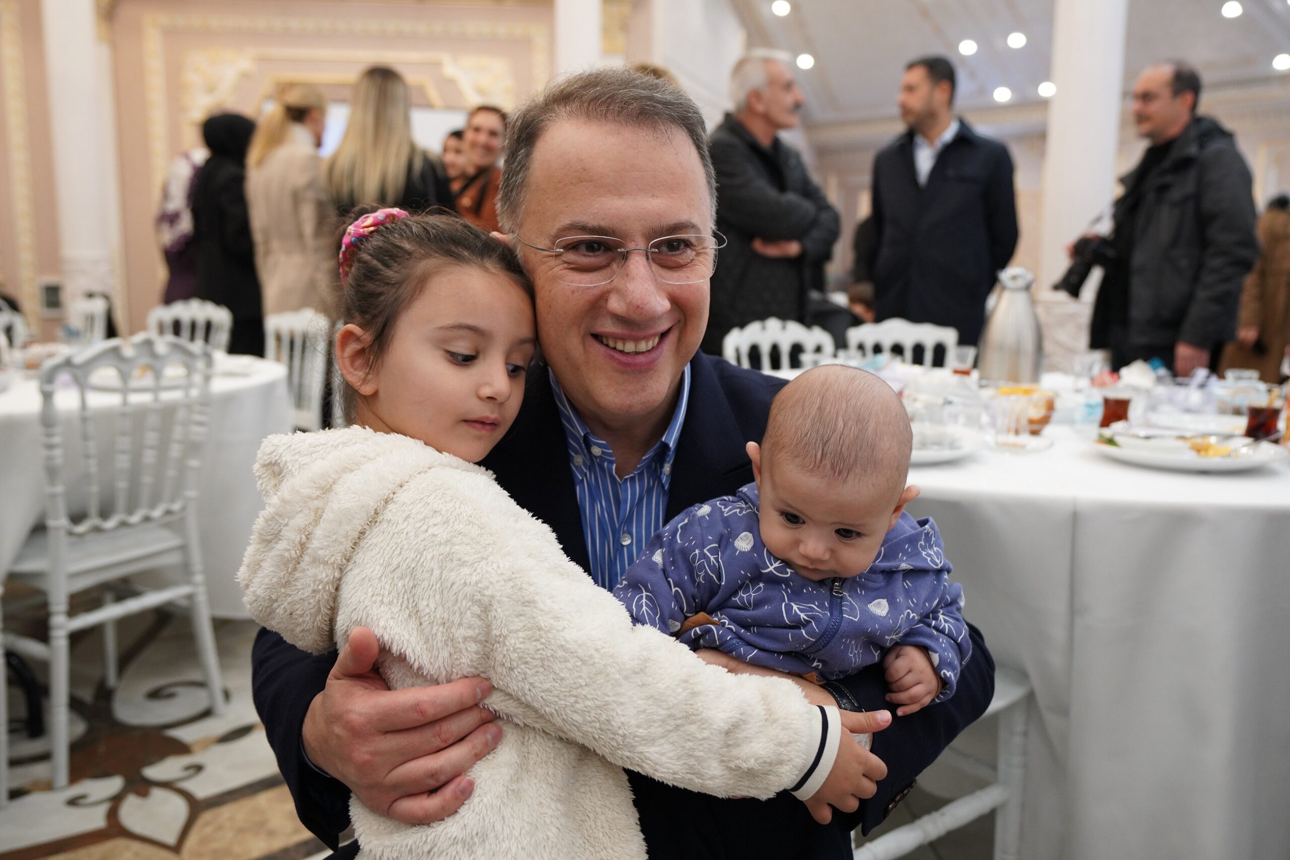 Başkan Çalık: ”Beylikdüzü’nde yaşayan komşularımızın mutluluğu için çalışıyorum”