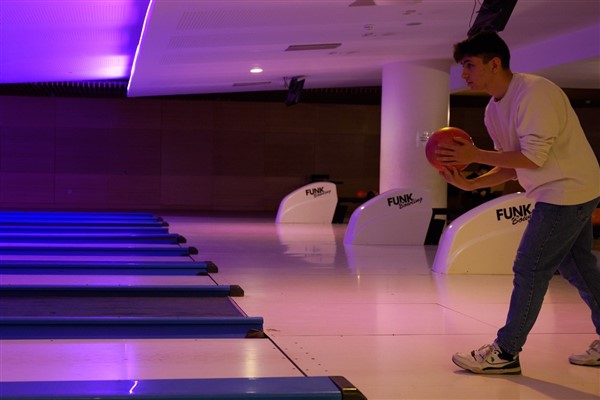 Tuzla’da Liseler Arası Bowling Turnuvası düzenlendi
