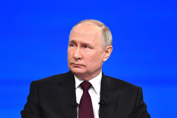 Viladimir Putin: Batı bizi yok etmeye ve gelişmemizi kontrol altına almaya çalışıyor