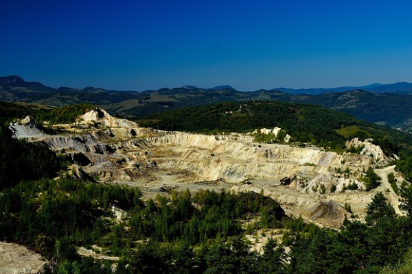 AKUT’tan Erzincan’da yaşanan ekolojik afet için geçmiş olsun mesajı