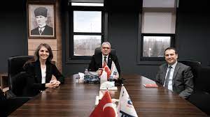 Ziraat Bankası Eskişehir Bölge Yöneticileri  Eskişehir OSB Başkanı Nadir Küpeli’yi ziyaret etti.