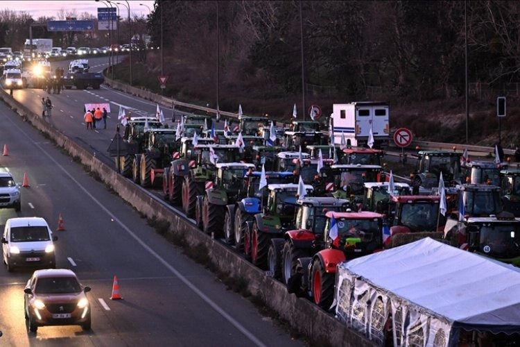 Çiftçi isyanı Avrupa'da yeni bir krize işaret ediyor