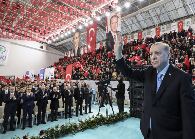 Erdoğan: Adıyaman'da 32 bin konutun inşası yıl sonuna kadar tamamlanacak