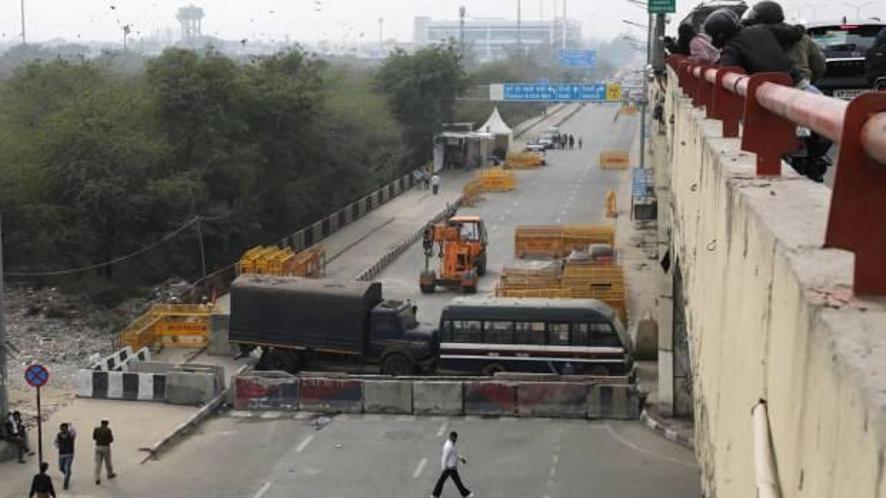 Hindistan polisinden çiftçilere sert müdahale