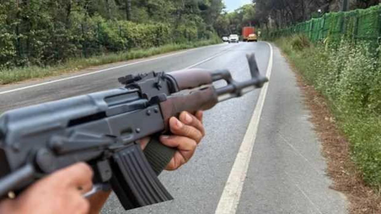 Komşu’da korkunç aile katliamı: 12 akrabasını öldürdü!