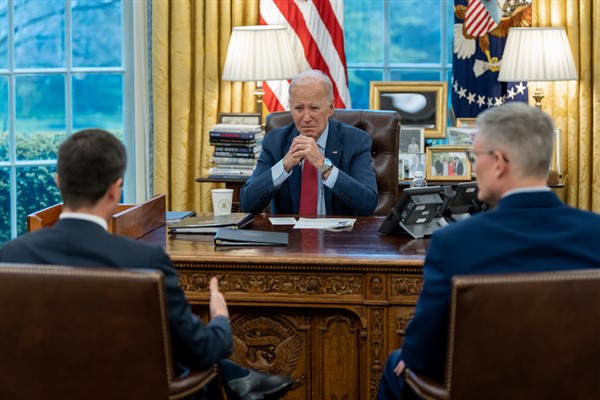 Biden: Ne kadar sürerse sürsün Baltimore halkının yanında olacağız