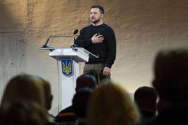 Zelenski: “Rus çılgınlığı bu savaşı kaybetmeli”