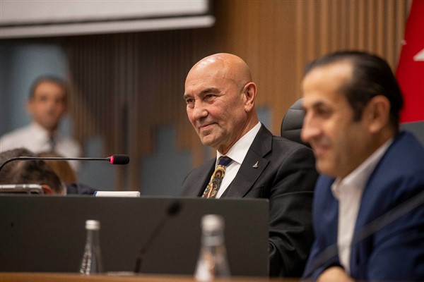 Başkan Soyer: “Vicdanım rahat bir şekilde ayrılıyorum”