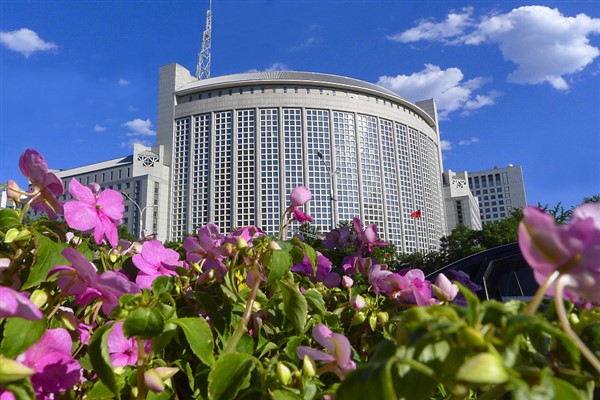 “Çin ve ABD halkları arasındaki temasların yoğunlaşmasını umuyoruz”