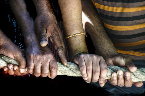 Türk: “Kutuplaşma, eşitsizlikler ve güvensizlik bizi felaketin eşiğinde tutuyor”