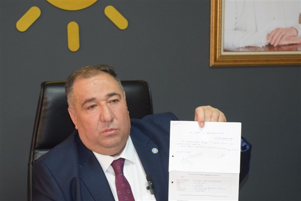 Mısırlıoğlu: Bakanlar kapı kapı gezerek oy istemektedirler