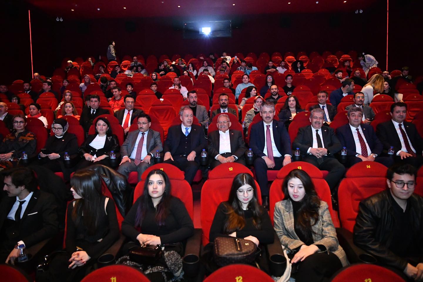 Başkan Büyükkılıç, Kayseri Lisesi Belgeseli tanıtım programına katıldı
