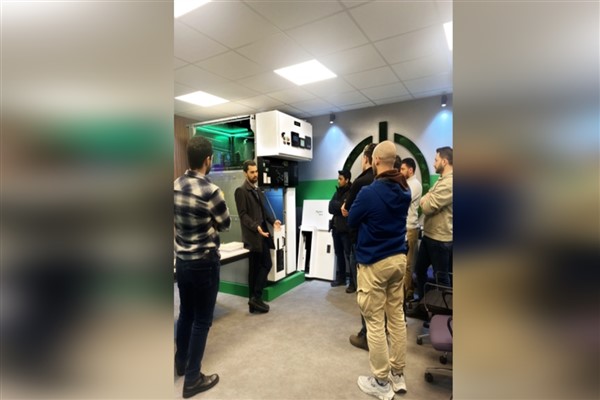 Schneider Electric, dünya genelindeki İnovasyon Merkezi modelini bayilerine taşıyor