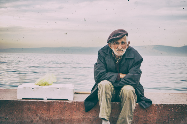 Aile ve Sosyal Hizmetler Bakanlığı kimsesizler için ’Sıcak Yuva’ genelgesini uzattı